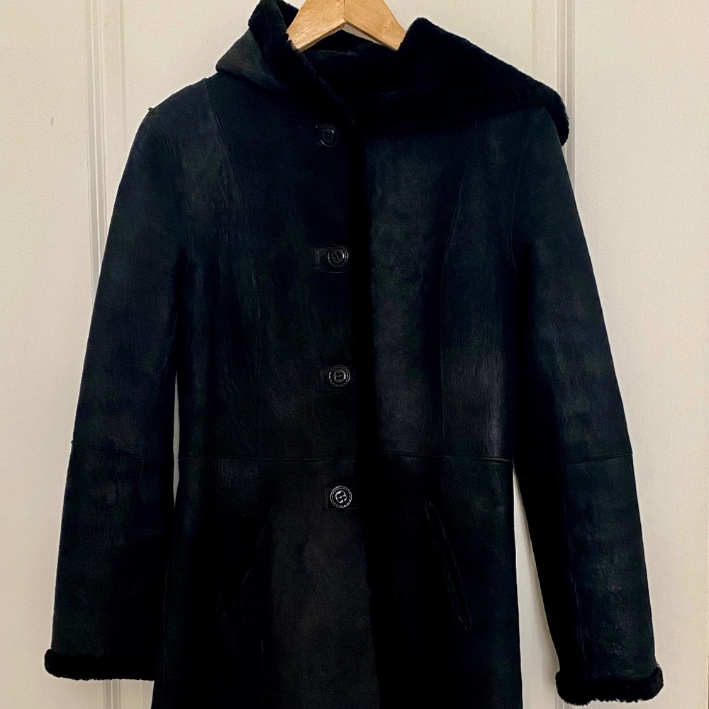 ELEGANCIA LEATHER/SHEARLING DOUBLE SIDED WINTER COAT  SIZE L ( FITS VERY SMALL )